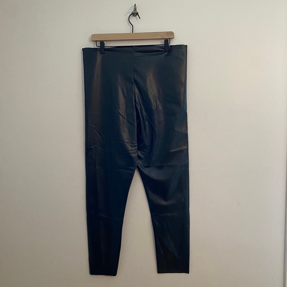 NWT Joie Limited Edition Faux/Vegan Leather Black Leggings SIZE XXL - Picture 3 of 5